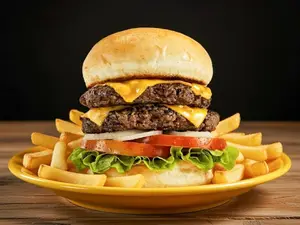 Criolla burger (con papas)