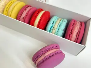 Macarons surtidos x12