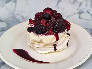 Pavlova dolci