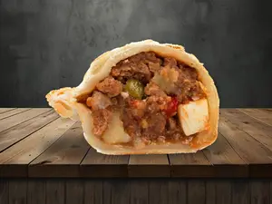 Empanada de carne a cuchillo