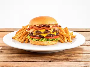 Big bacon burger doble + papas