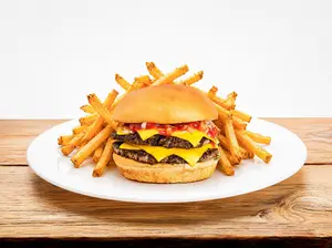 Burger cuarto doble + papas