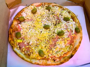 Pizza Grande Jamon Con Huevo