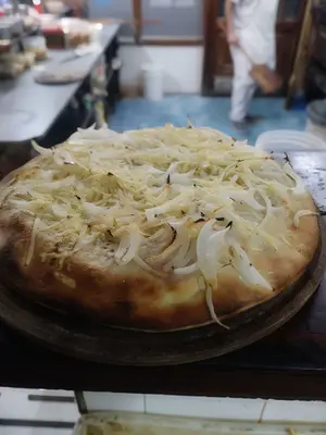 Pizza rellena fugazeta