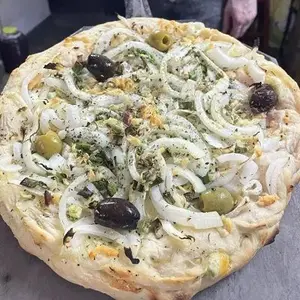 Pizza grande fugazzeta