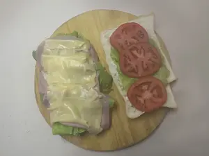 Sandwich de jamón y queso