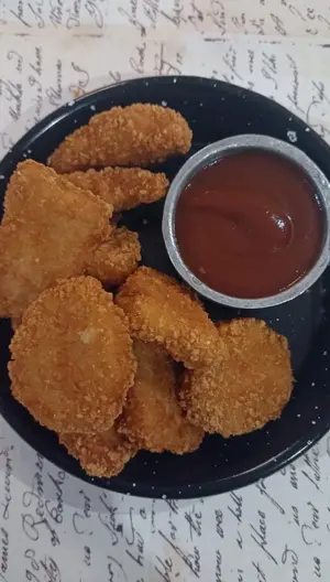 8 Nuggets