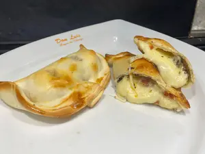 Empanada camarón