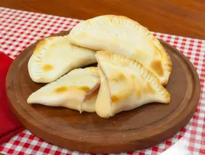 Empanada de jamón y queso