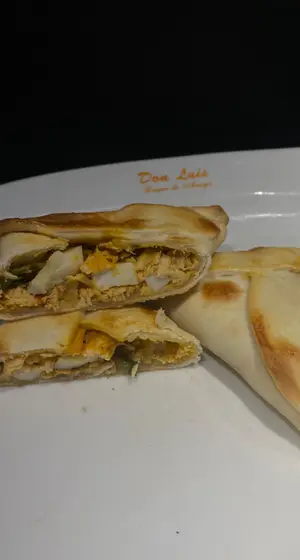 Empanada pollo a cuchillo