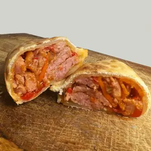 Empanada chorizo a la pomarola