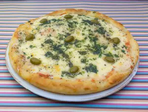 Pizza muzzarella al ajillo