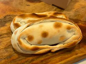 Docena empanada verdura