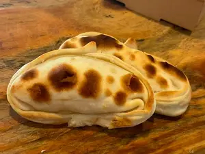 Empanada capresse unidad