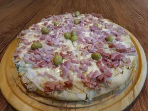 Pizza Fugazzeta Y Panceta Ahumada