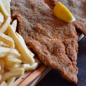 Milanesa C/Papas Al Plato