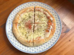 Pizza Individual De Muzzarella