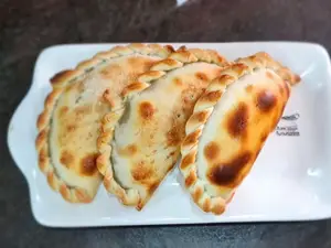 Jamón, Muzza Y Anana