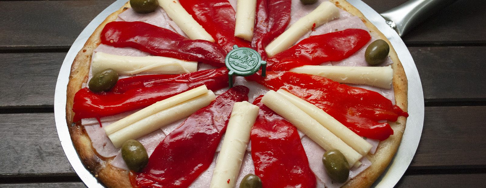 Portada de Donatello Pizzas Y Empanadas