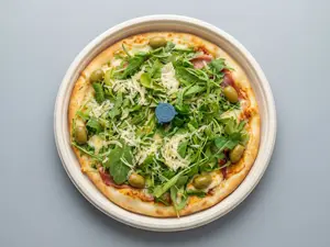 Gigante rúcula y crudo