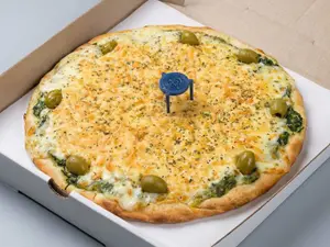 Grande espinaca y provolone