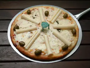 Pizza Grande de palmitos