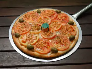 Pizza Individual napolitana