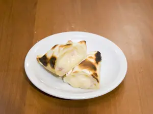 EMP Jamón Y Queso