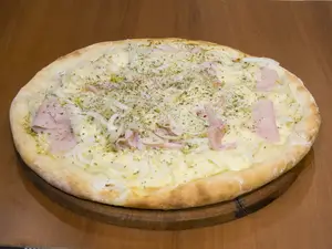 GR Fugazza Con Jamón Y Queso