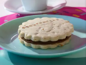Alfajor nuez XL