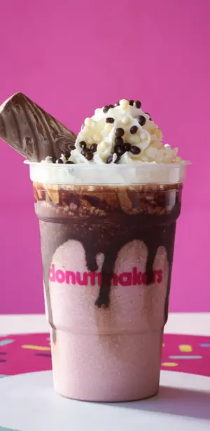 Frappe wow cadbury frutilla