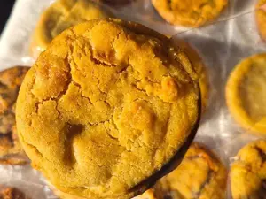 Lemon cookie