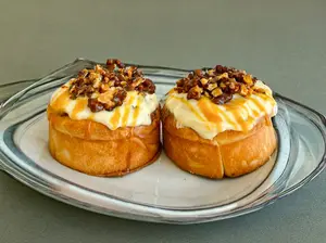 Cinnamon roll