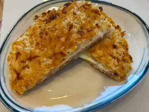 Mbeyu relleno de jamón y queso