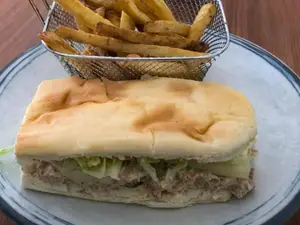 Sandwich de atún