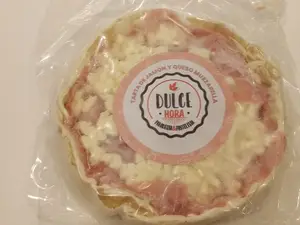 Tarta de jamón y queso