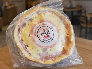 Tarta congelada jamón y queso