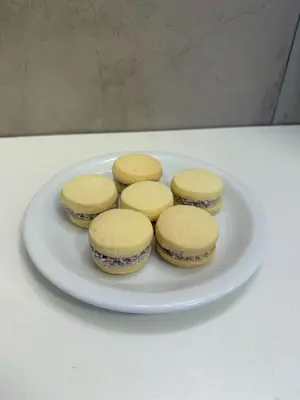 (C) Alfajor De Maicena