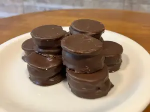 (C) Alfajores De Chocolate