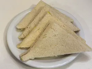 Sandwich de miga tostado