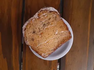 PORCION BUDIN AMAPOLA Y LIMON