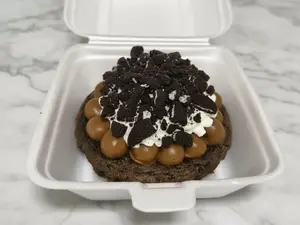 Mini brownie oreos