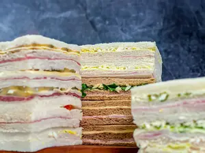 Triple De Jamón Y Aceituna