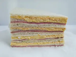 Triple Jamón Y Palmitos