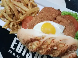 Sandwich Milanesa Bondiolas