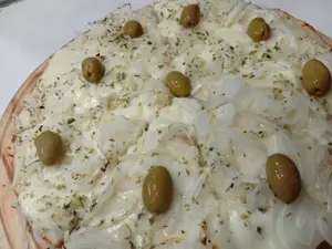 Fugazzeta - -