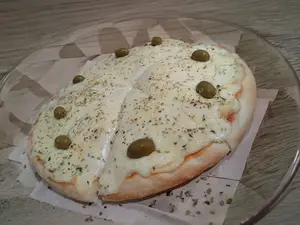 Muzzarella - -