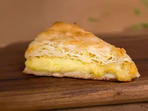 Empanada típica Sambusak