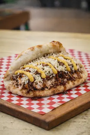 Sándwich bondiola braseada