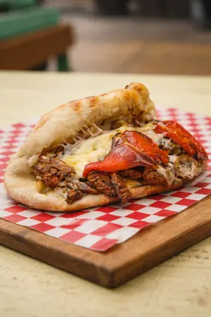 Sándwich tapa de asado